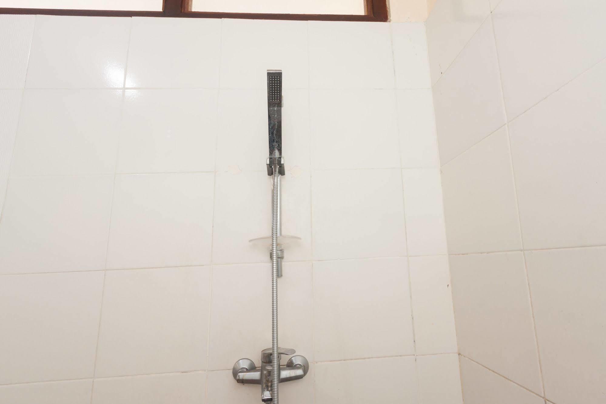 Zen Rooms Sanur Blanjong Sekawaru Екстериор снимка